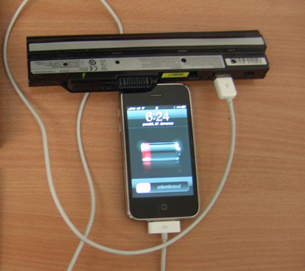netbook-iphone-charger