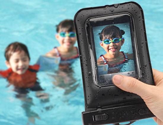 iPhone pouch / cover that is water-proof! - iPhonehelp