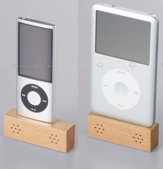 wooden-speakers