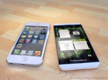BlackBerryZ10-iPhone 5
